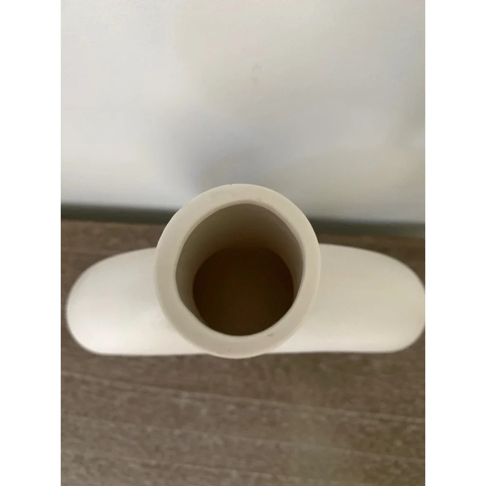 Modern Matte White‎ Ceramic Donut Vase Minimalist Nordic Circular Hollow 9 Inch